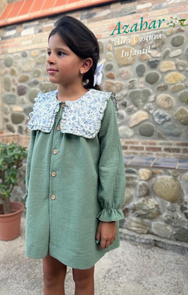 Vestido Bambula verde con cuellos de flores Azahar otoño invierno